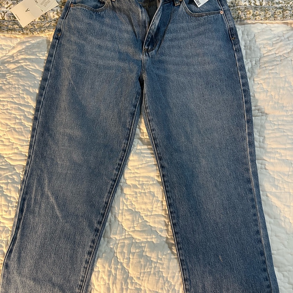 Abrand Women's Blue Straight-Leg Jeans